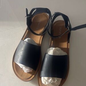 TOP Moda Black and Brown Ankle Strap Sandals